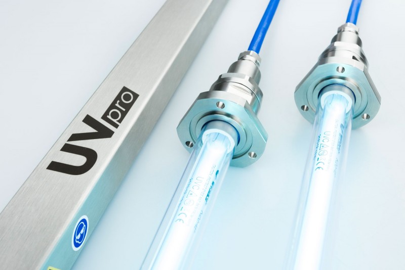 UVpro FM 40 pentru dezinfectie lichide din bazine, producator Nuvonic (ORCA)
